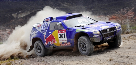 Sainz on Dakari rallil võitnud teise ja neljanda kiiruskatse. Foto: Volkswagen