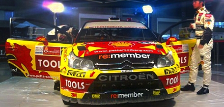 Petter Solbergi võistlusauto hooldusalas. Foto: pettersolberg.com